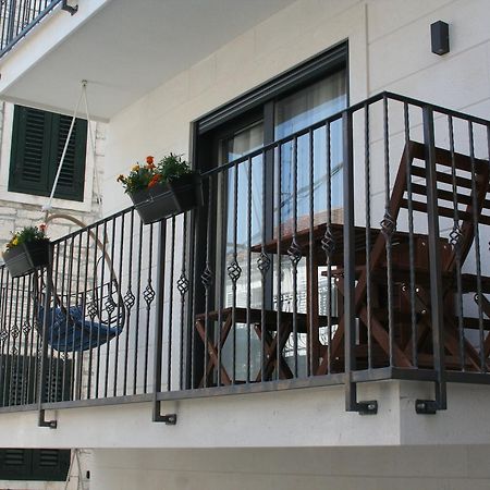 Lux Apartments Petar Baska Voda Luaran gambar