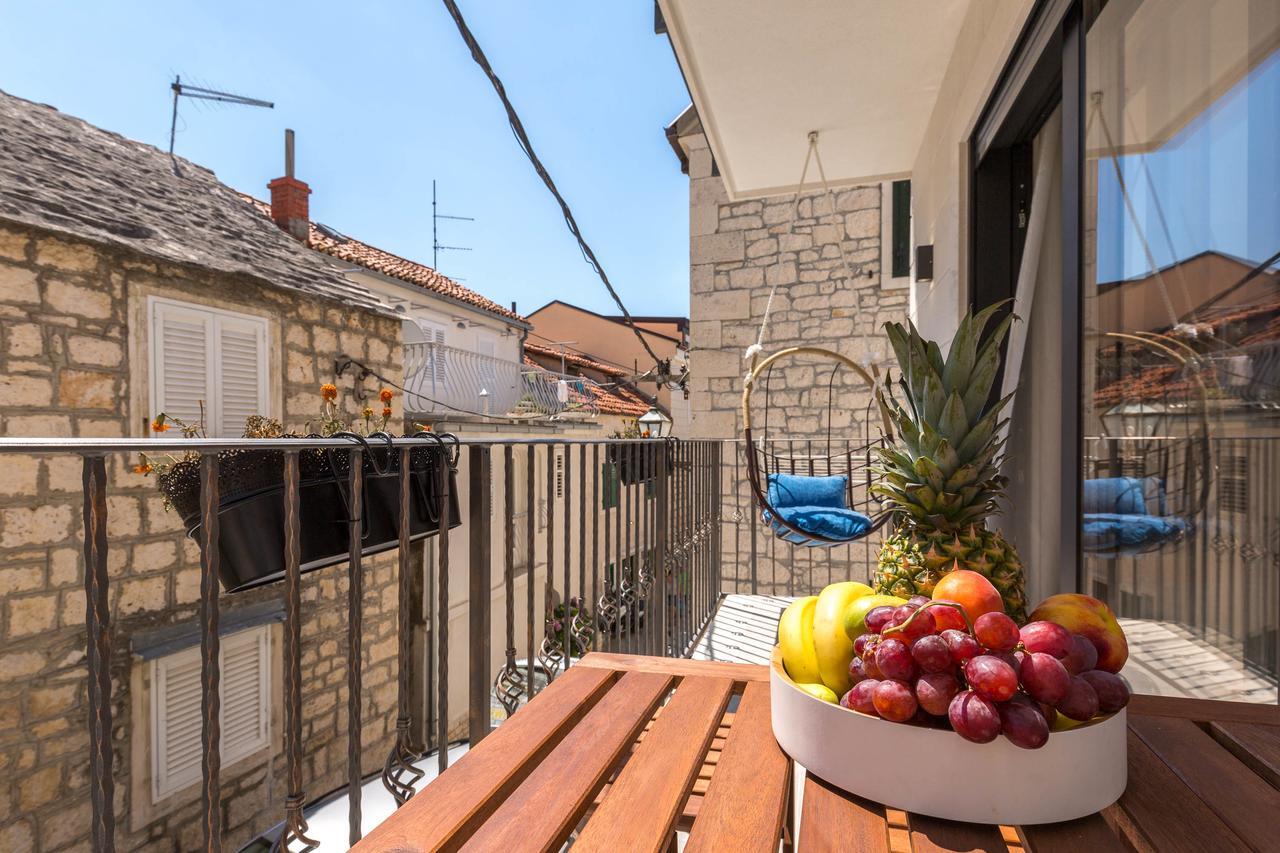 Lux Apartments Petar Baska Voda Luaran gambar